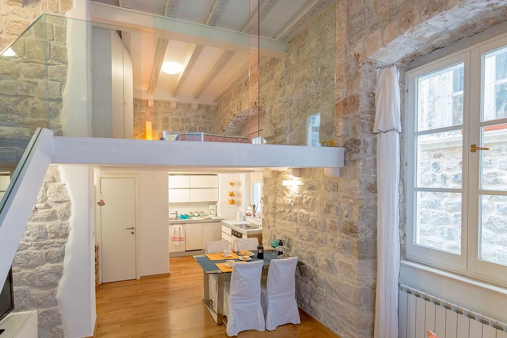 Helena Grace Apartment *