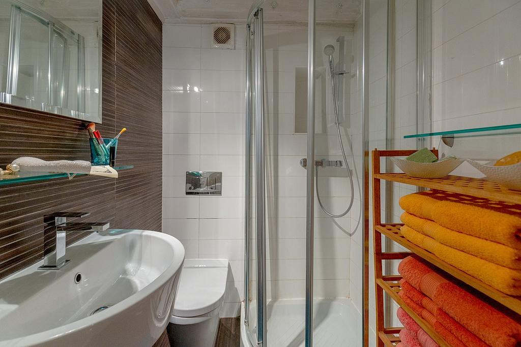 Helena Grace Apartment
